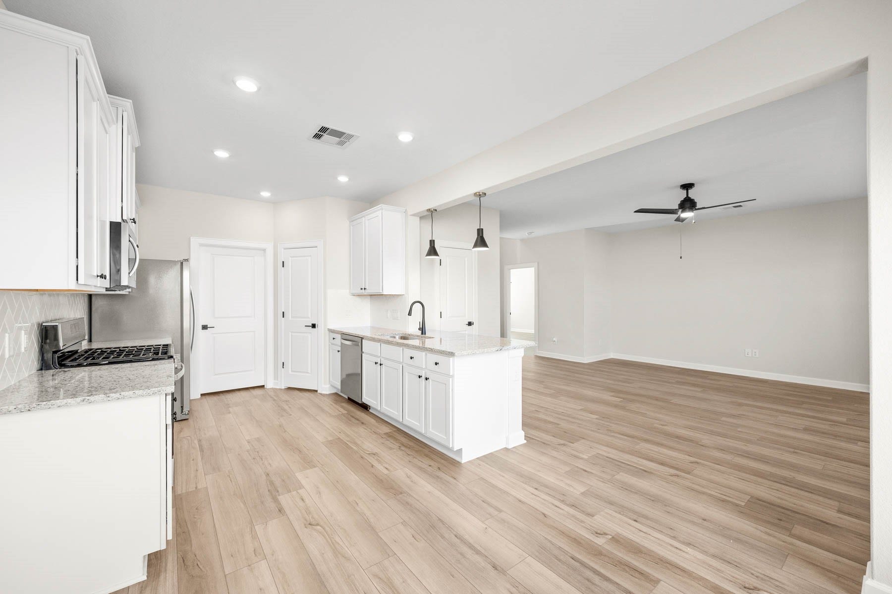 3004 Seaside Cove Court, Katy, TX 77493 3004 Seaside Cove Court, Katy, TX 77493