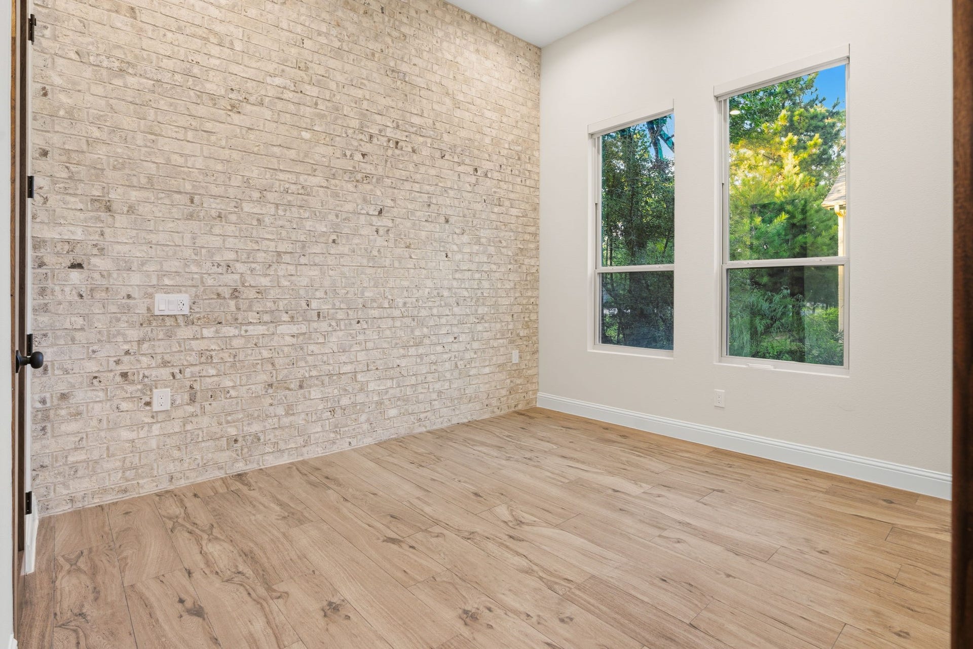 25202 Tara Bend Court, Tomball, TX 77375 secondary bedroom