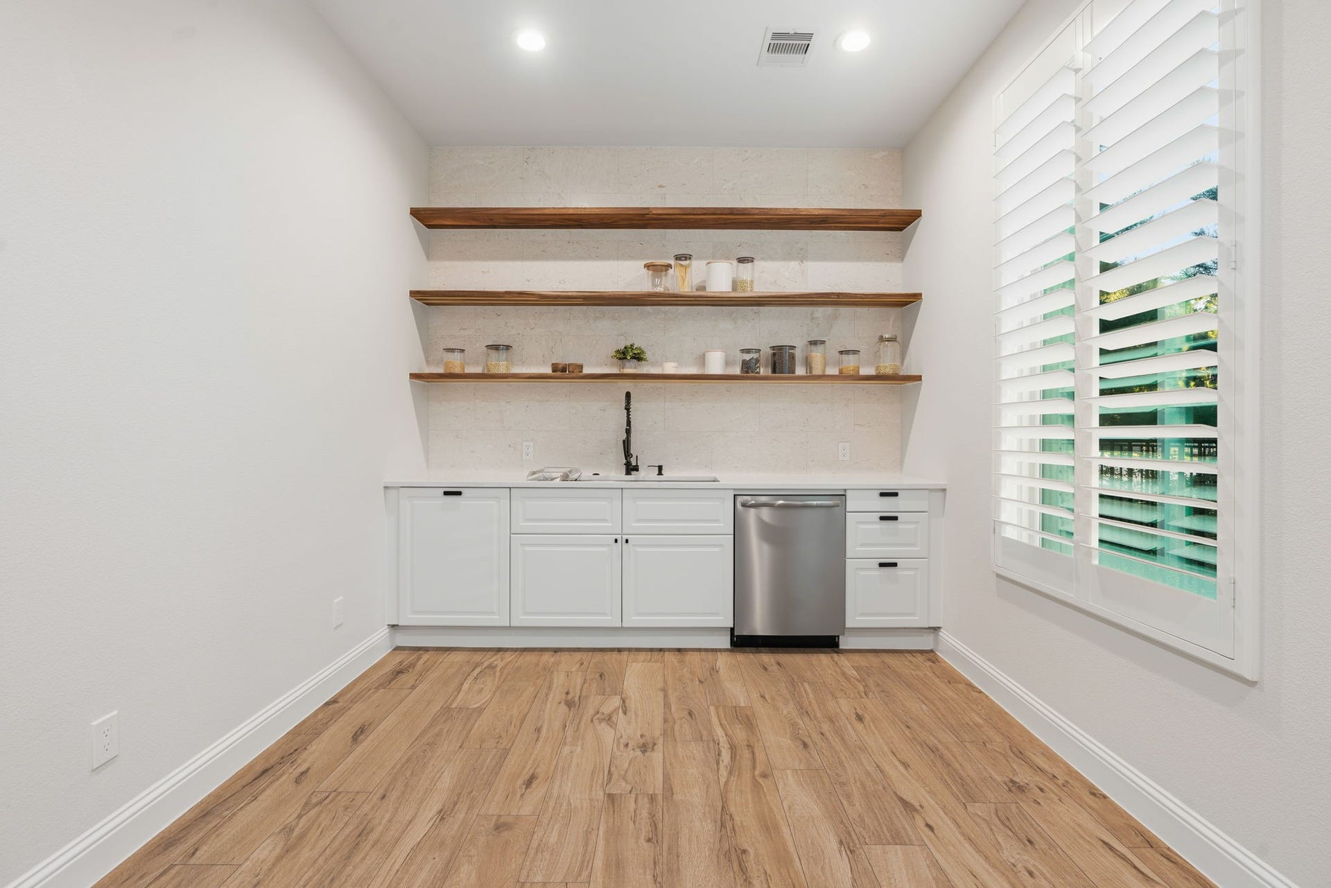 25202 Tara Bend Court, Tomball, TX 77375 25202 Tara Bend Court, Tomball, TX 77375