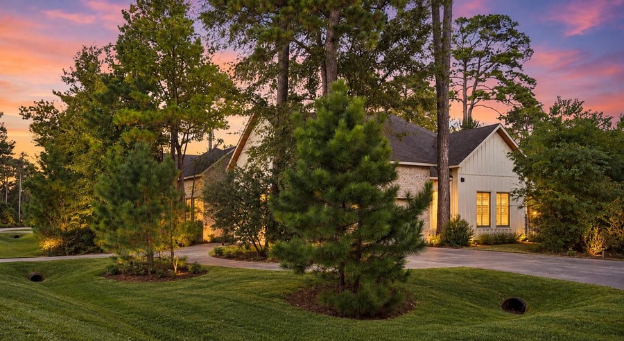 Property photo for 25202 Tara Bend Court, Tomball, TX