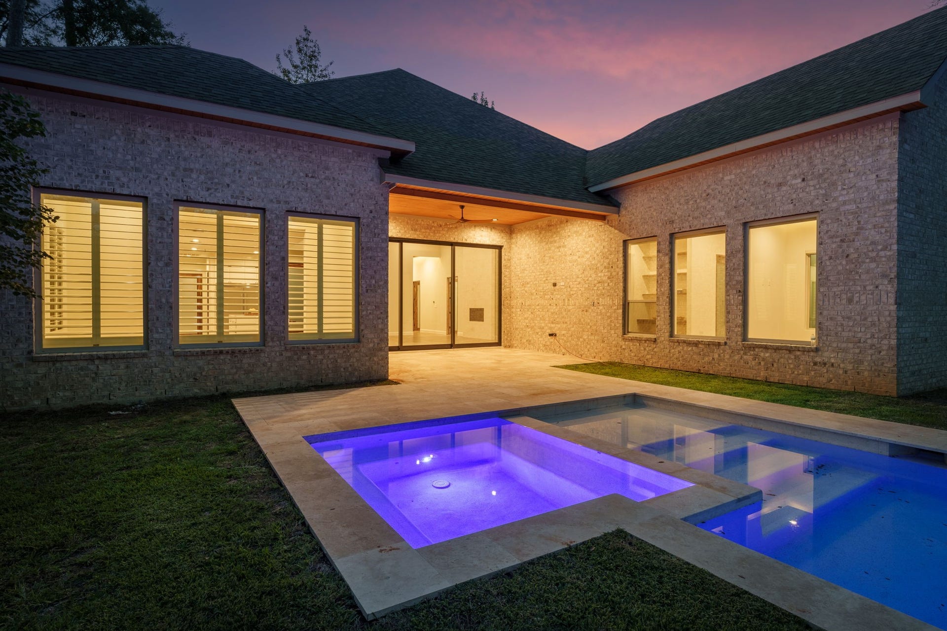 25202 Tara Bend Court, Tomball, TX 77375 25202 Tara Bend Court, Tomball, TX 77375