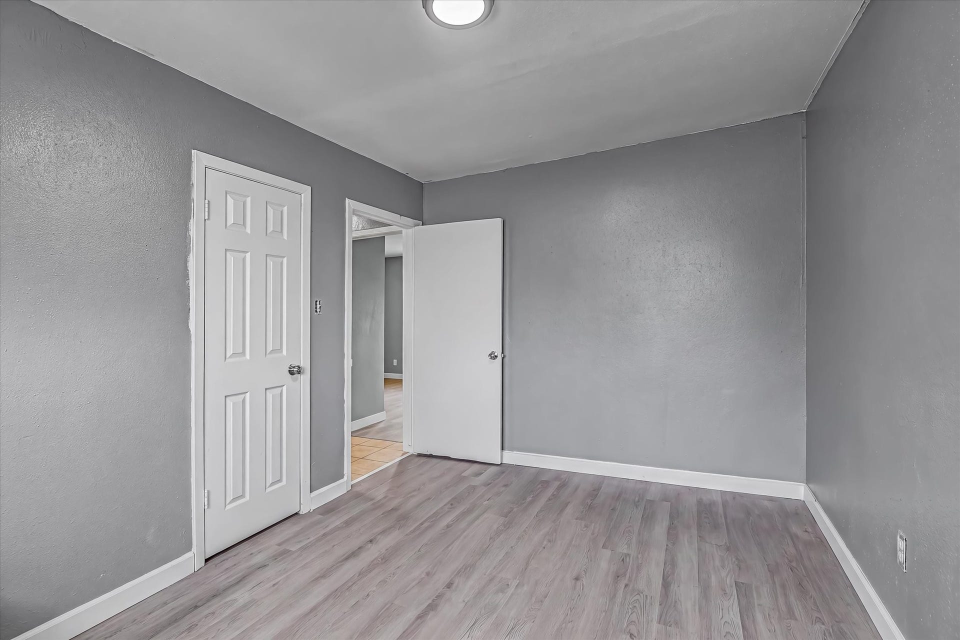5534 Arapahoe Street, #4, Houston, TX 77020 5534 Arapahoe Street, #4, Houston, TX 77020
