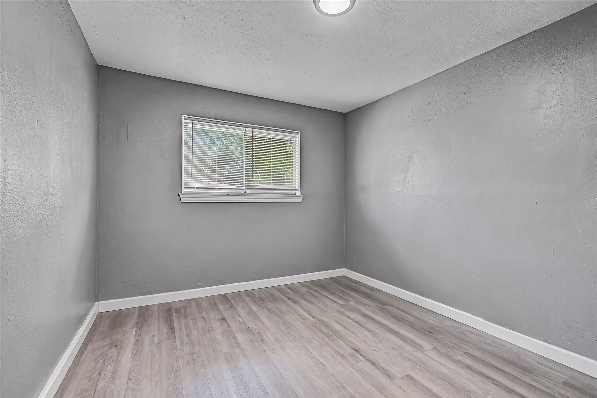 5534 Arapahoe Street, #4, Houston, TX 77020 5534 Arapahoe Street, #4, Houston, TX 77020