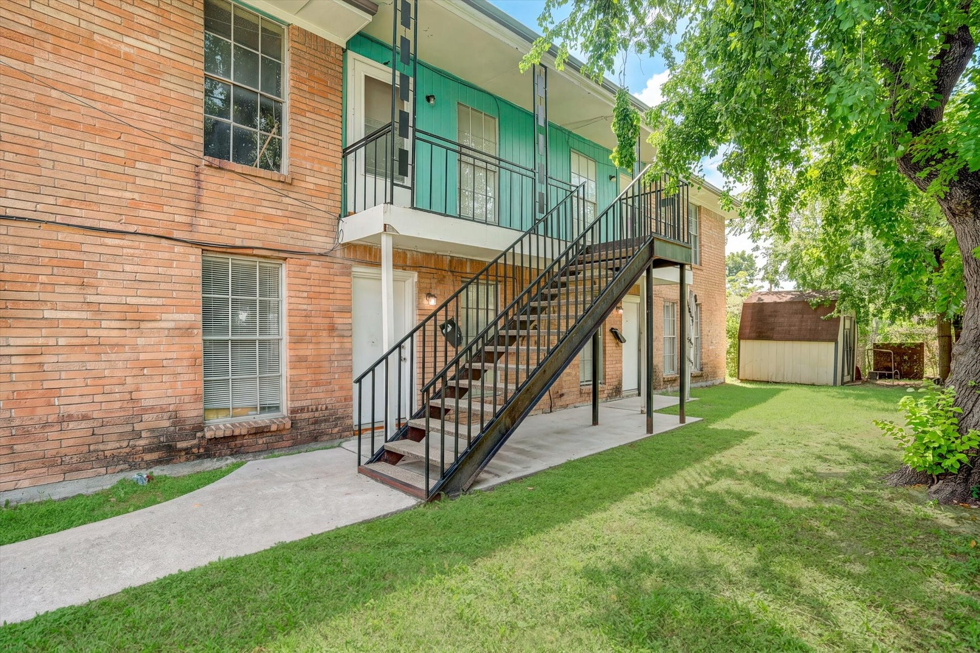 5534 Arapahoe Street, #4, Houston, TX 77020 5534 Arapahoe Street, #4, Houston, TX 77020