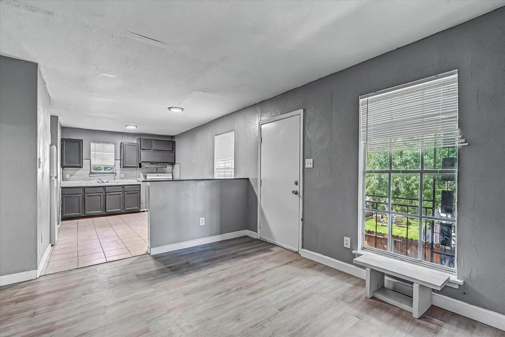 5534 Arapahoe Street, #4, Houston, TX 77020 5534 Arapahoe Street, #4, Houston, TX 77020