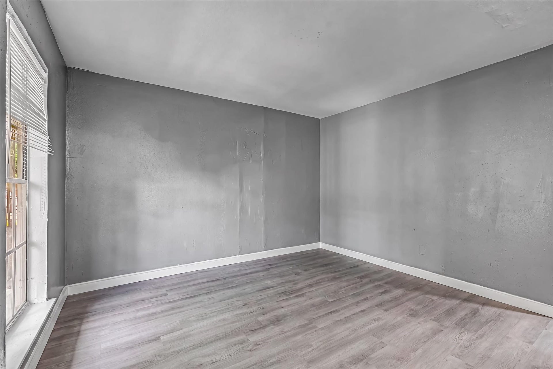 5534 Arapahoe Street, #4, Houston, TX 77020 5534 Arapahoe Street, #4, Houston, TX 77020