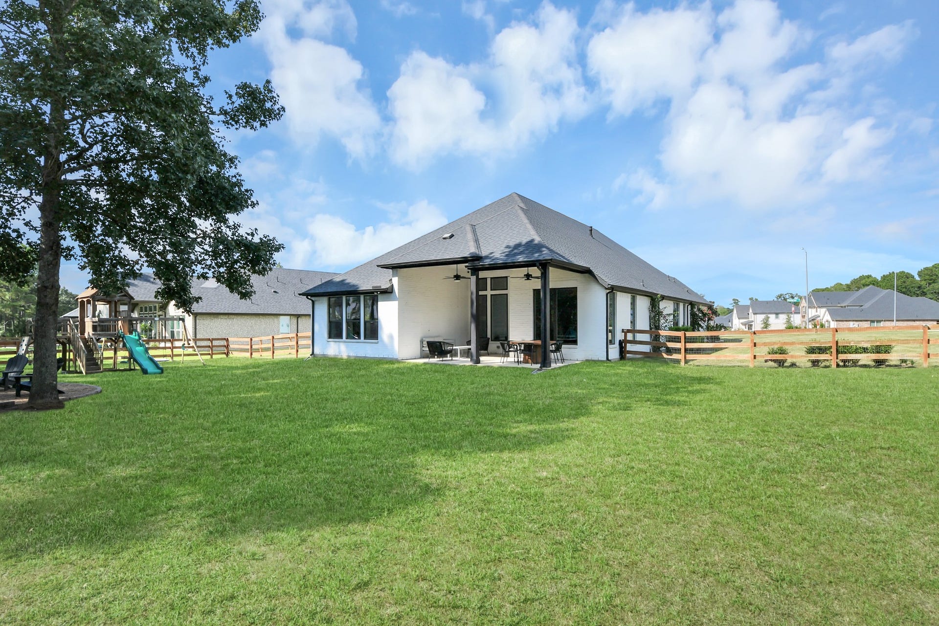 603 Running Iron Lane, Magnolia, TX 77354
