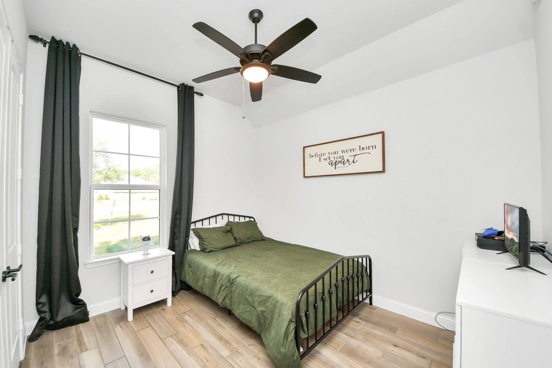 603 Running Iron Lane, Magnolia, TX 77354
