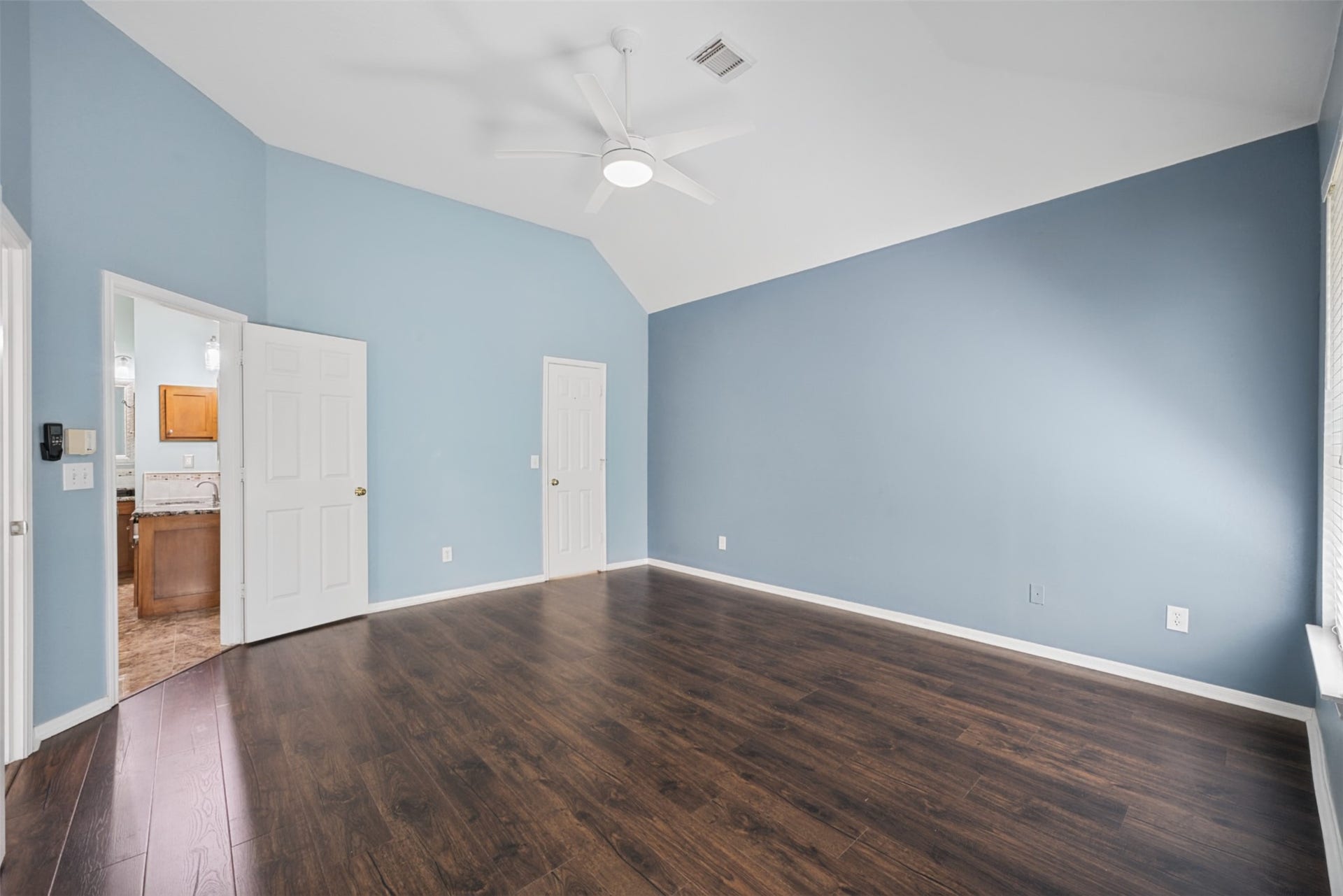 116 N Acacia Park Circle, The Woodlands, TX 77832 116 N Acacia Park Circle, The Woodlands, TX 77832