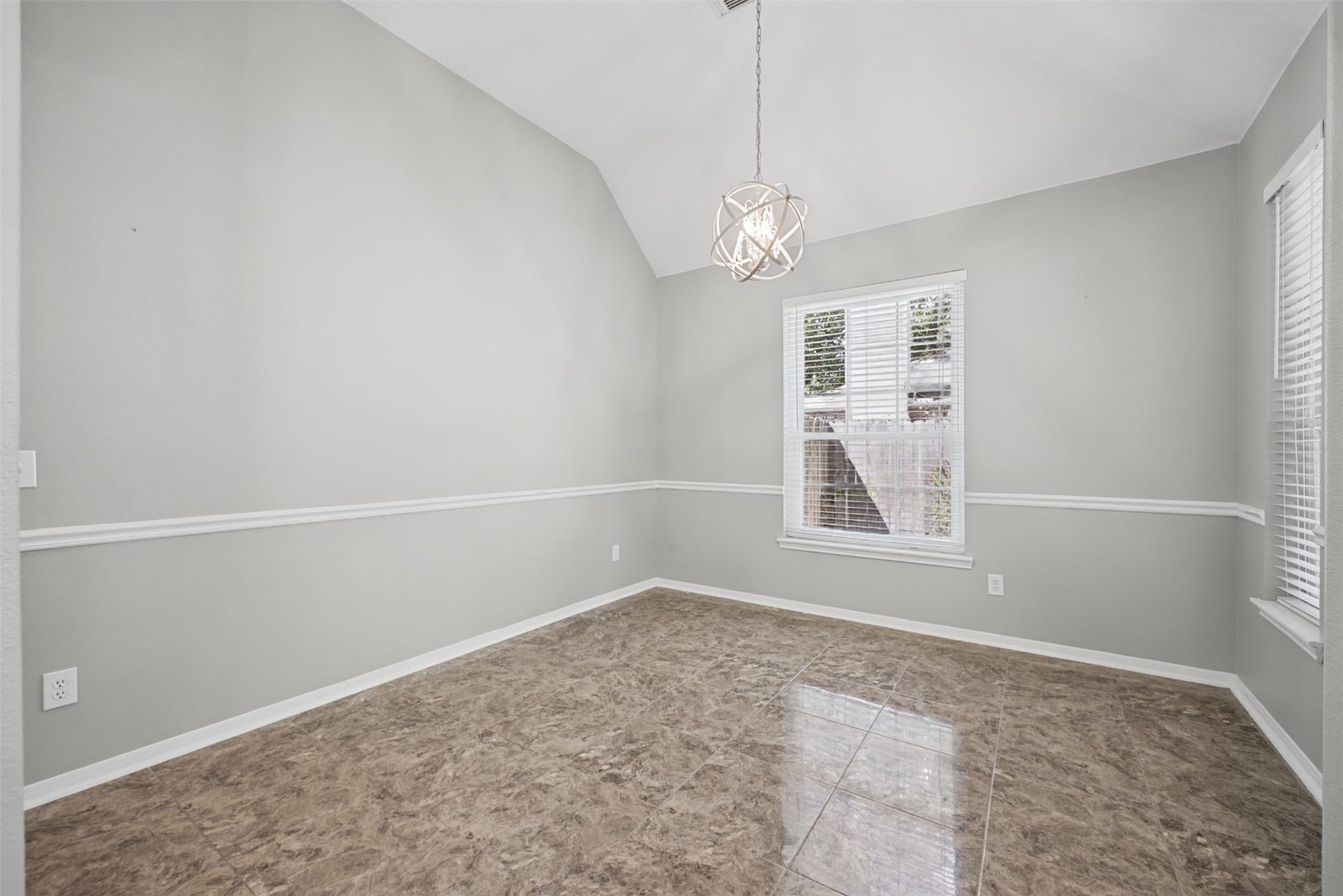 116 N Acacia Park Circle, The Woodlands, TX 77832 116 N Acacia Park Circle, The Woodlands, TX 77832