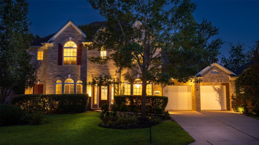 Property photo for 7 Renoir Trail Place, The Woodlands, TX