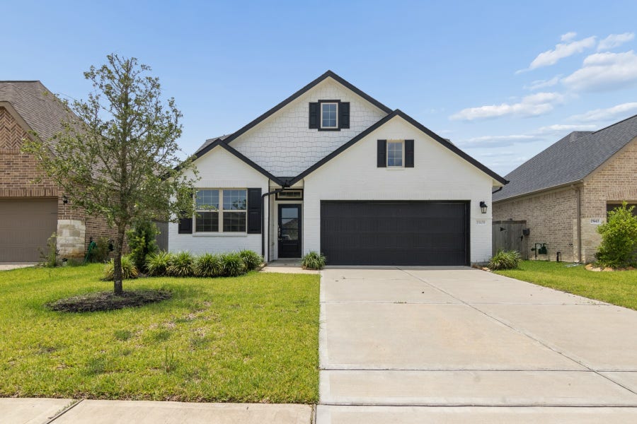 Property photo for 19439 Pacers Gait Lane, Tomball, TX