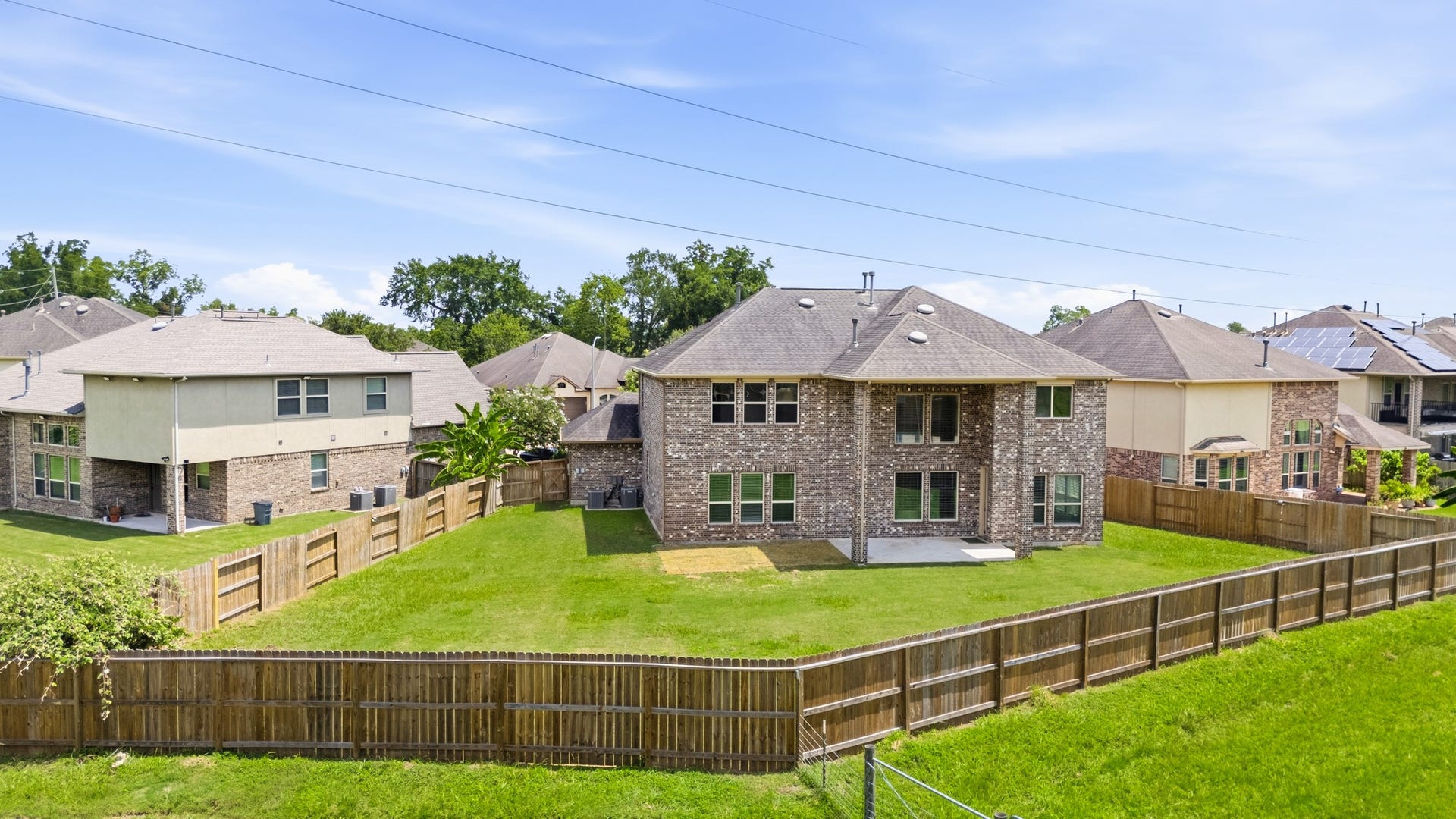 6639 Brady Springs Lane, Sugar Land, TX 77479 6639 Brady Springs Lane, Sugar Land, TX 77479