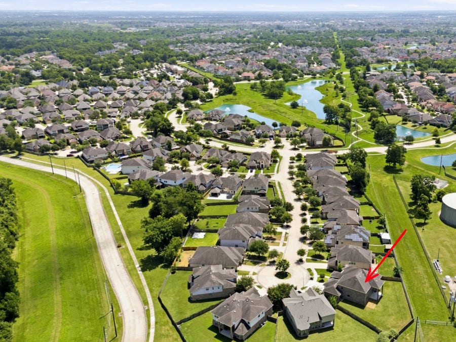 Property photo for 6639 Brady Springs Lane, Sugar Land, TX