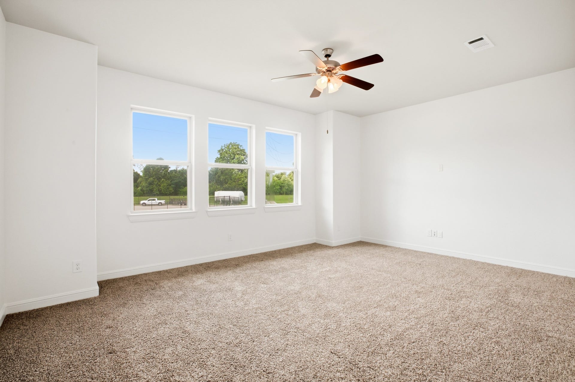 6639 Brady Springs Lane, Sugar Land, TX 77479 Game room
