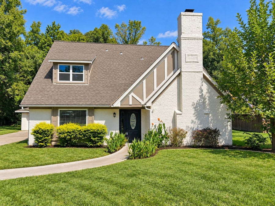 Property photo for 740 River Plantation Drive, Conroe, TX