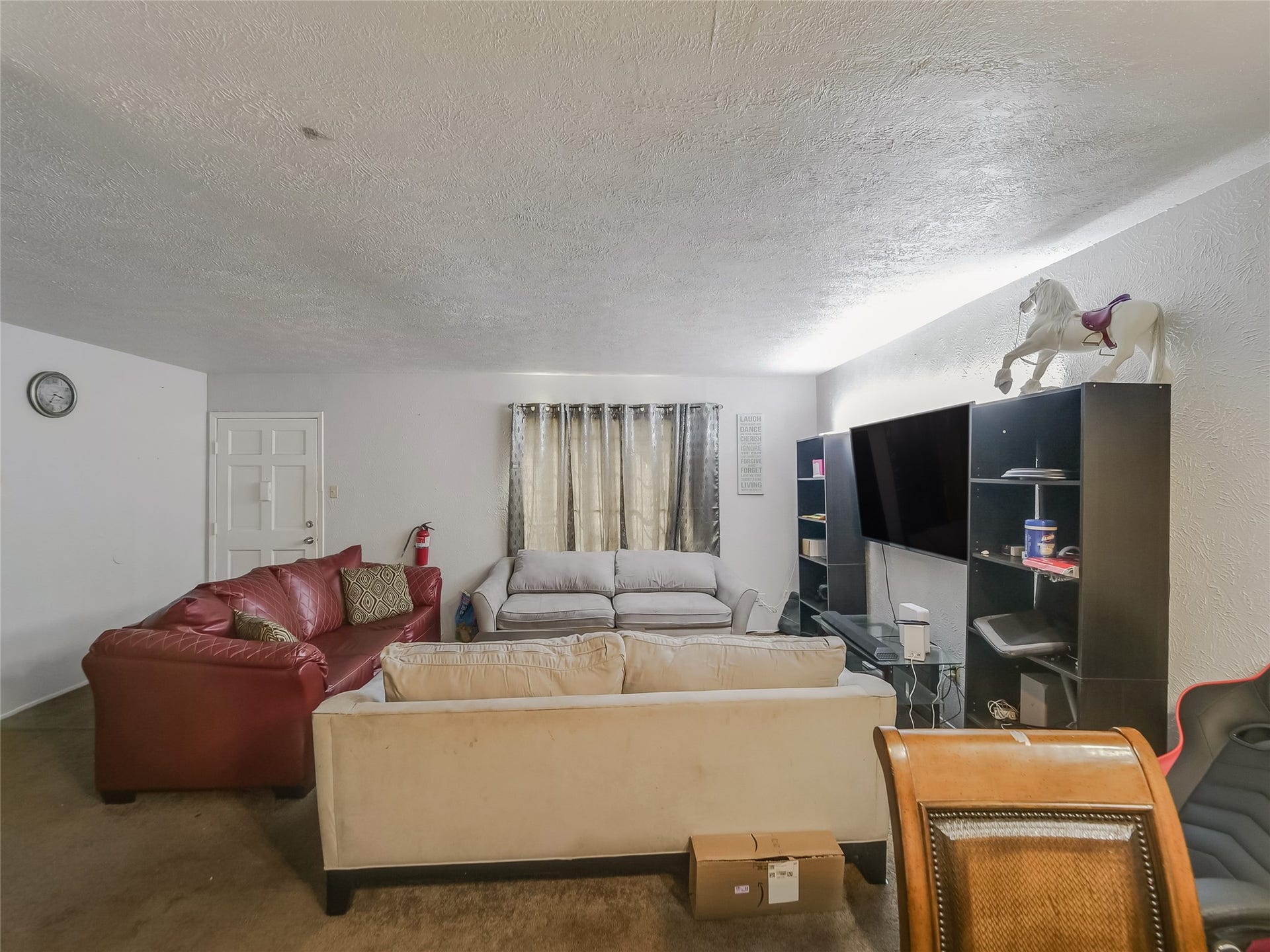 6305 Westward Street, #139, Houston, TX 77081 Breakfast Nook to Living