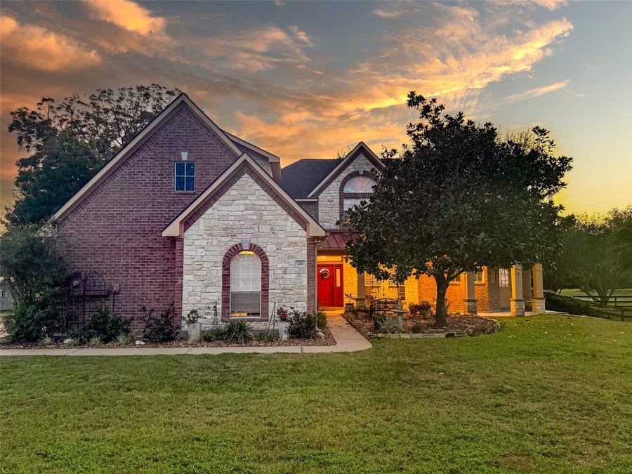 Property photo for 211 Brazos Hill Lane, Sealy, TX