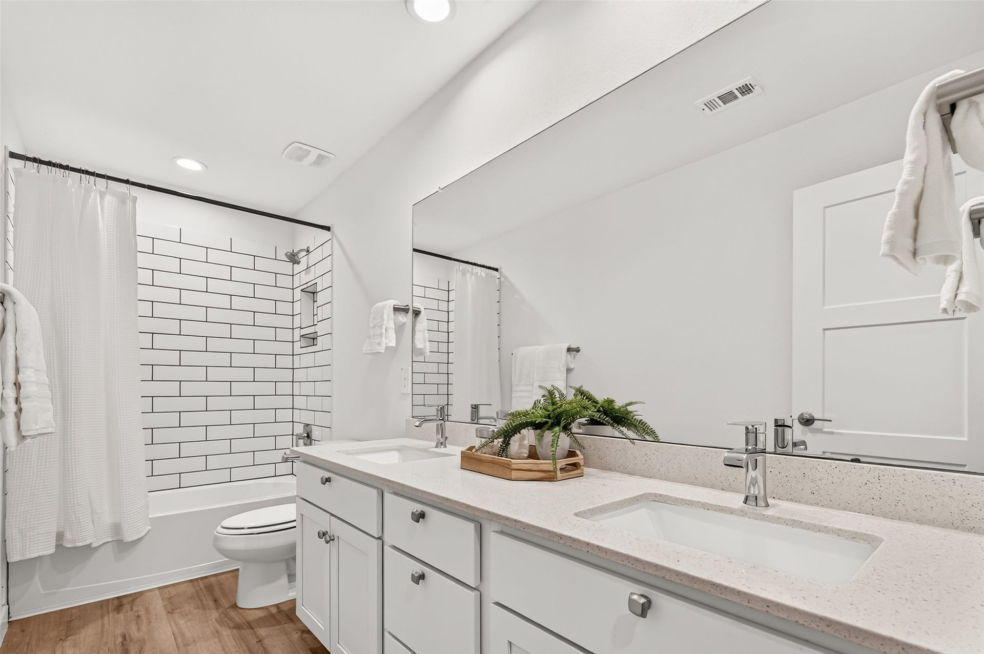 4719 Torcello Falls Lane, Katy, TX 77449 4719 Torcello Falls Lane, Katy, TX 77449