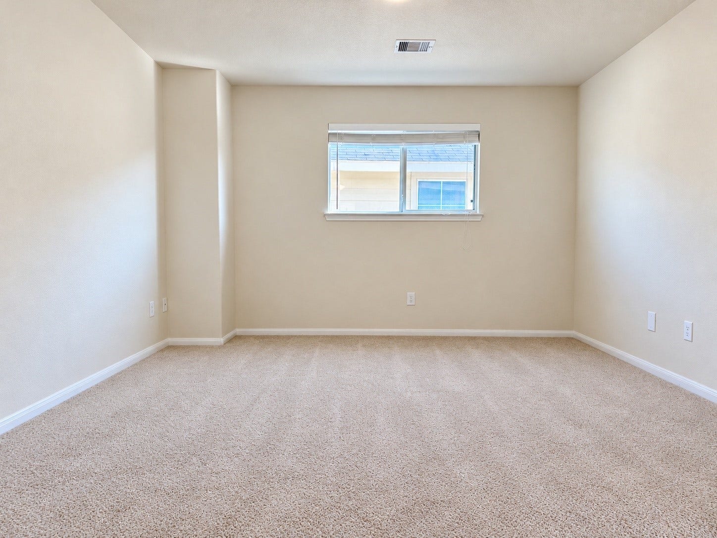 7510 Pavilion Drive, Houston, TX 77083 Upstair gameroom