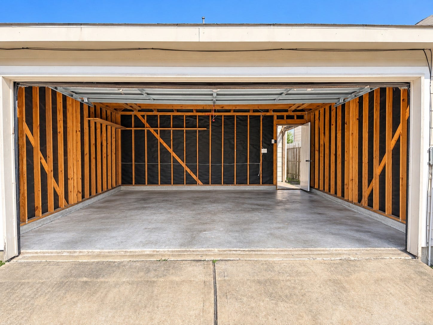 7510 Pavilion Drive, Houston, TX 77083 2 car garage