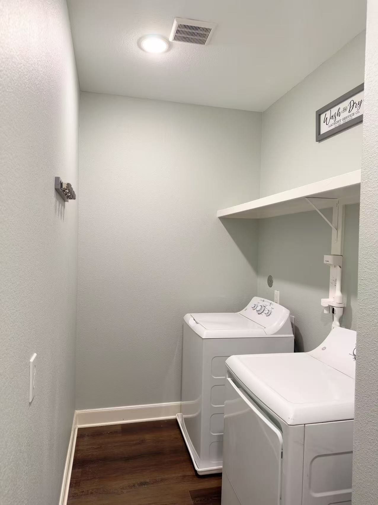 1934 Olivos Street, Missouri City, TX 77459 Laundry Room