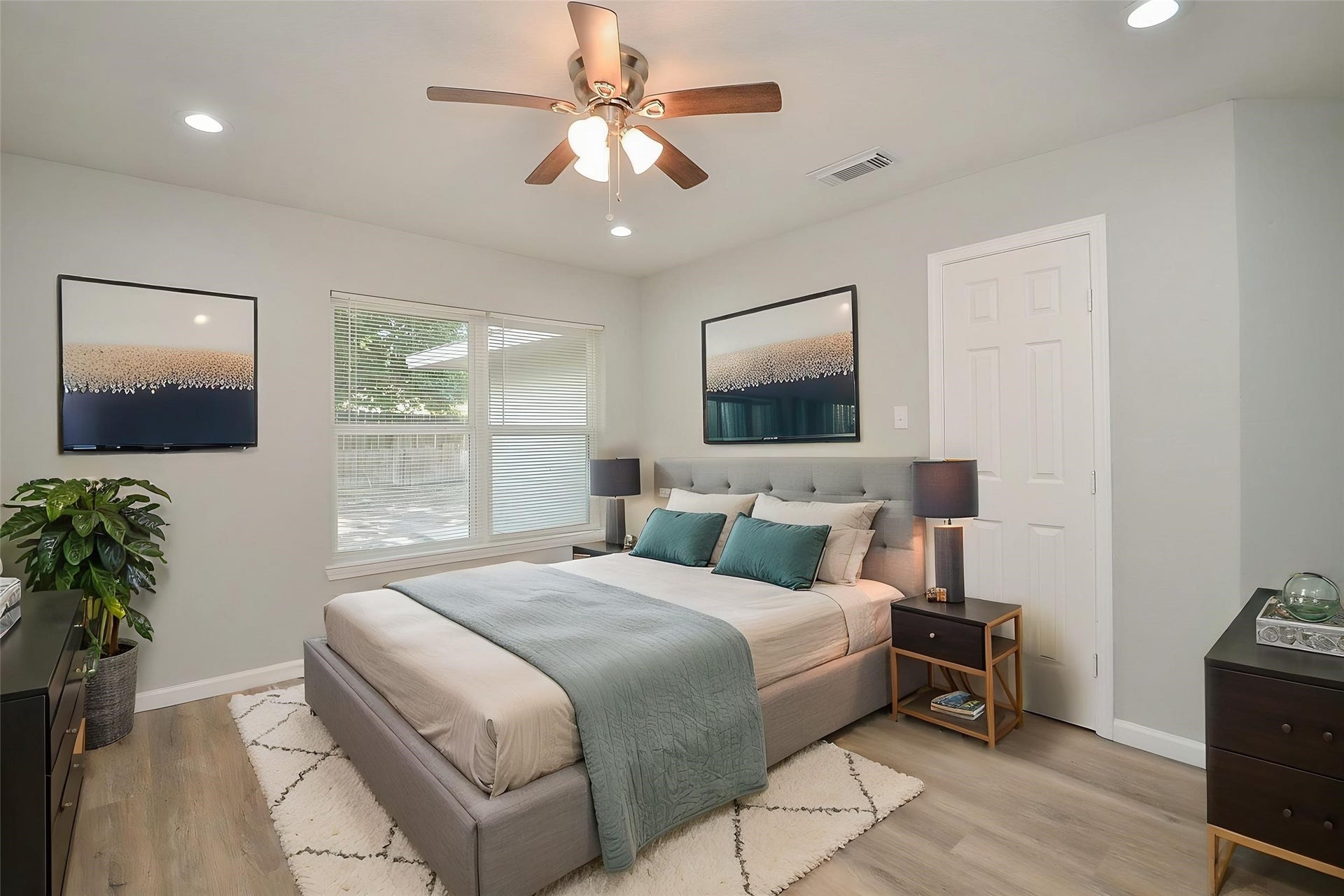 29502 Stapleford Street, Spring, TX 77386 29502 Stapleford Street, Spring, TX 77386