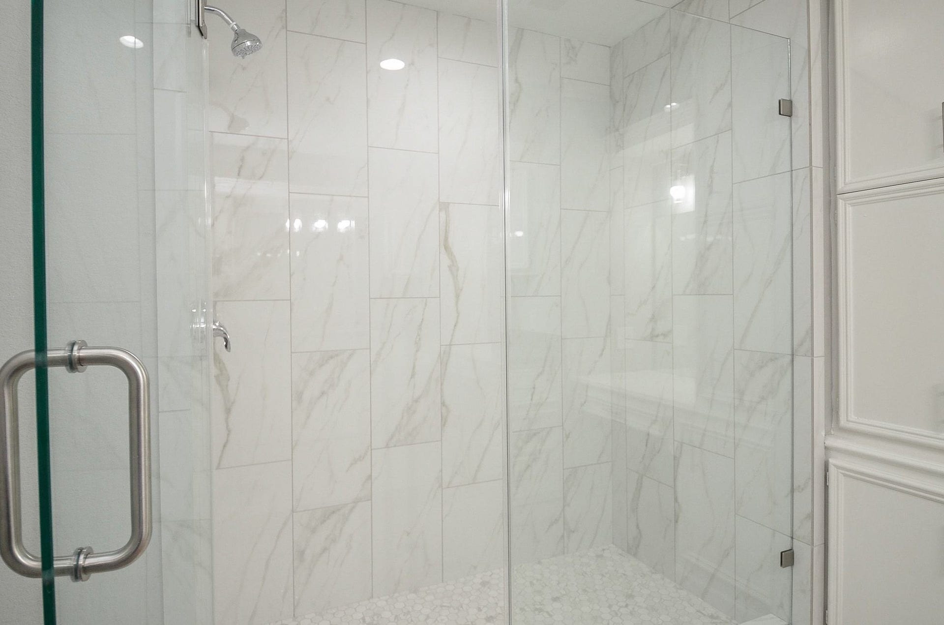 29502 Stapleford Street, Spring, TX 77386 Notice the gorgeous and spacious shower wall, with a glass enclosed door.