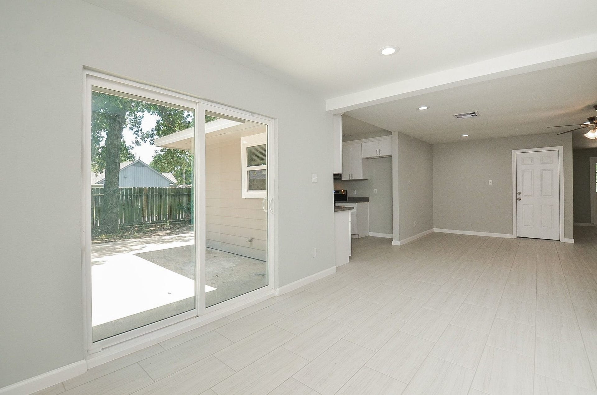 29502 Stapleford Street, Spring, TX 77386 Perfect space to enjoy meals, soak in the scenery of your backyard.