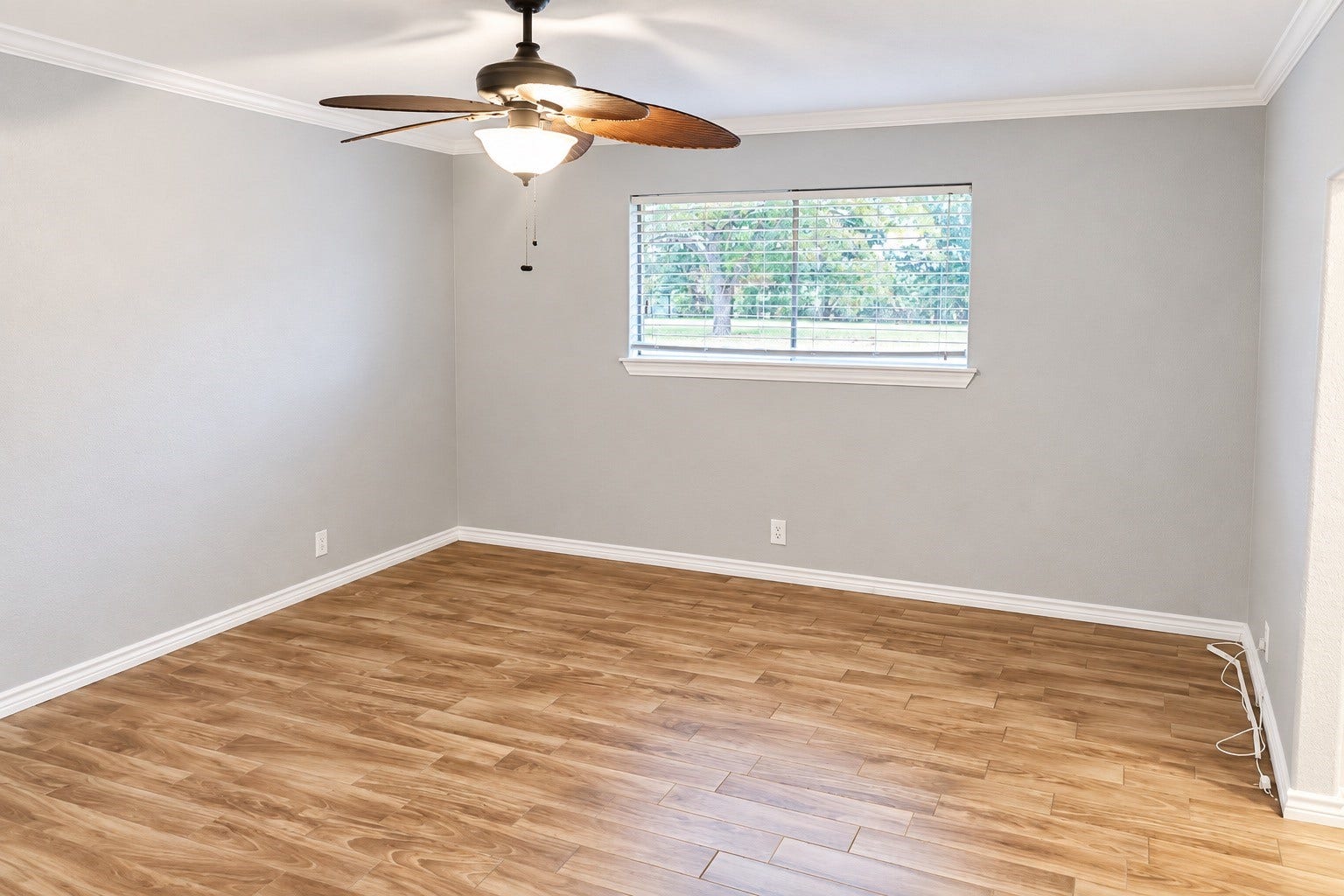 302 County Road 893, Angleton, TX 77515 302 County Road 893, Angleton, TX 77515
