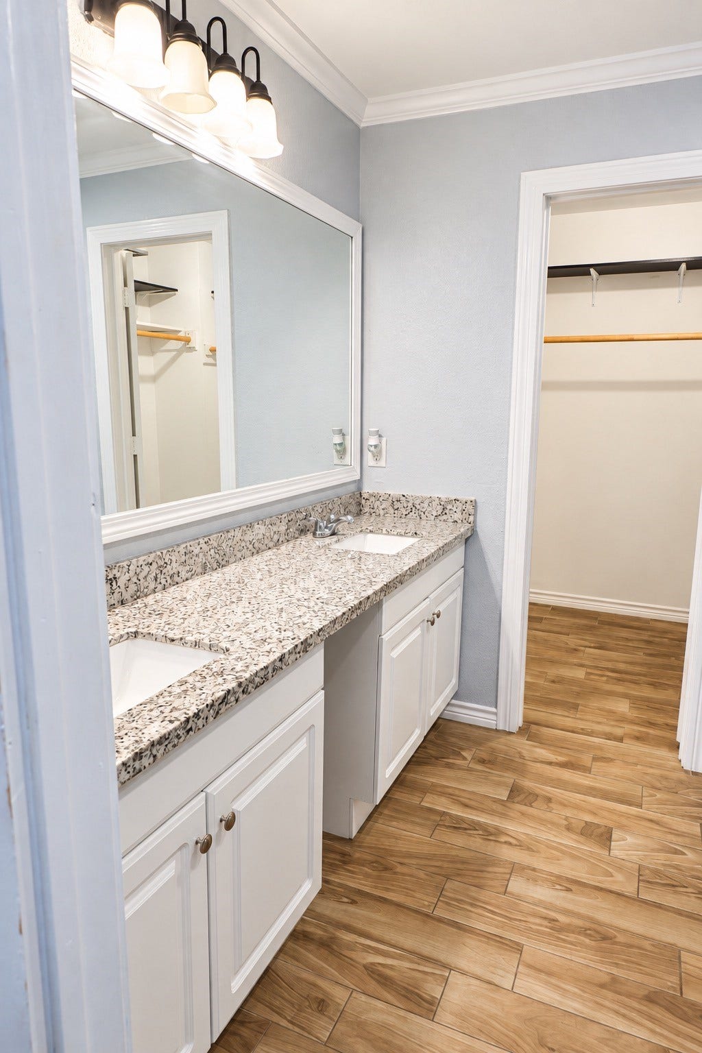 302 County Road 893, Angleton, TX 77515 302 County Road 893, Angleton, TX 77515