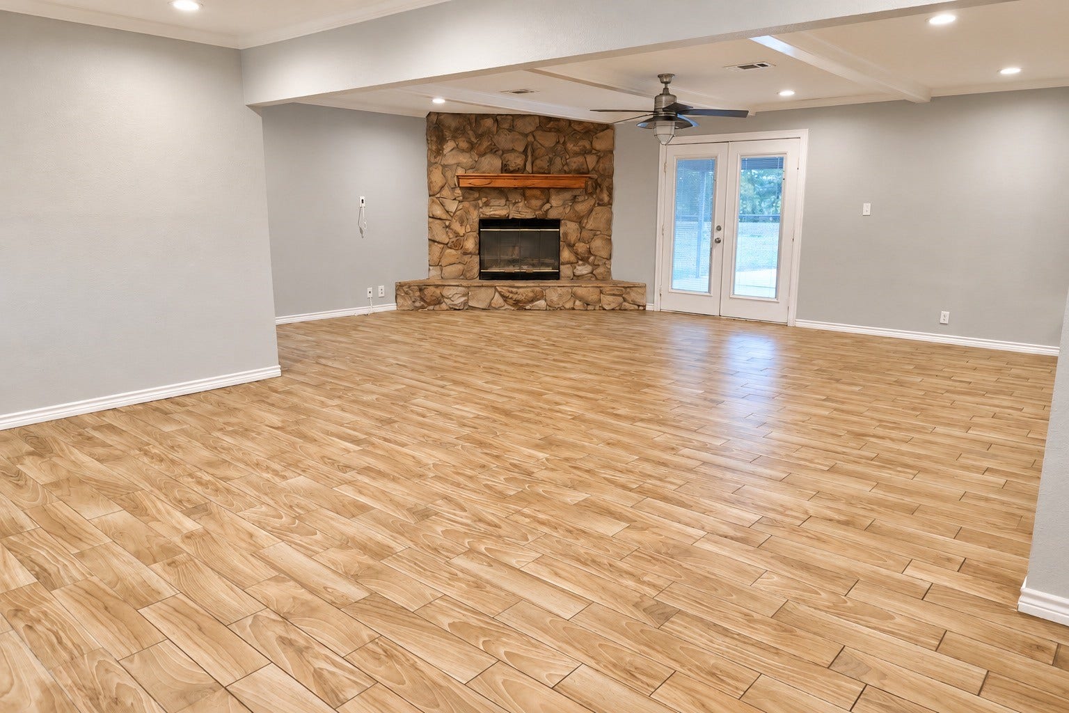 302 County Road 893, Angleton, TX 77515 302 County Road 893, Angleton, TX 77515