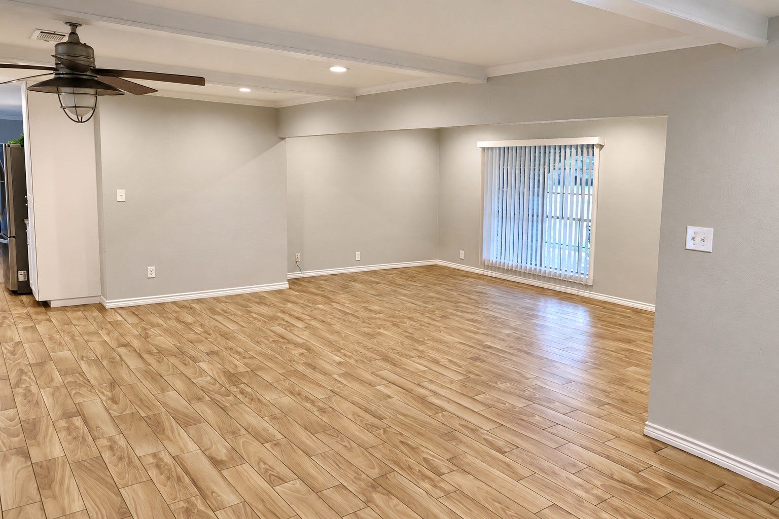 302 County Road 893, Angleton, TX 77515 302 County Road 893, Angleton, TX 77515