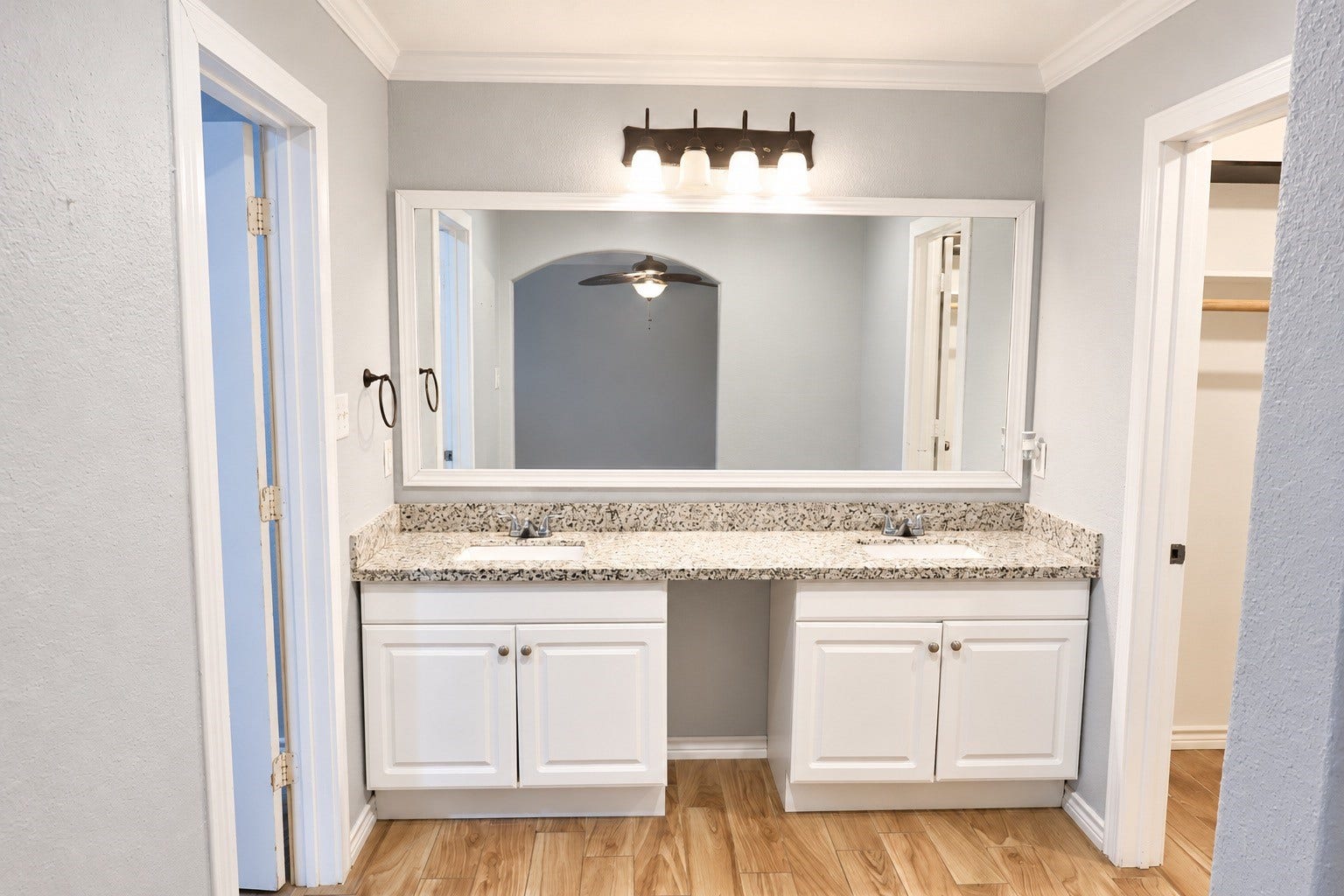 302 County Road 893, Angleton, TX 77515 302 County Road 893, Angleton, TX 77515