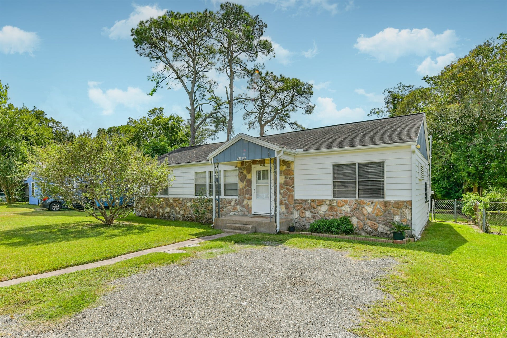 2807 Fannin Street, La Marque, TX 77568