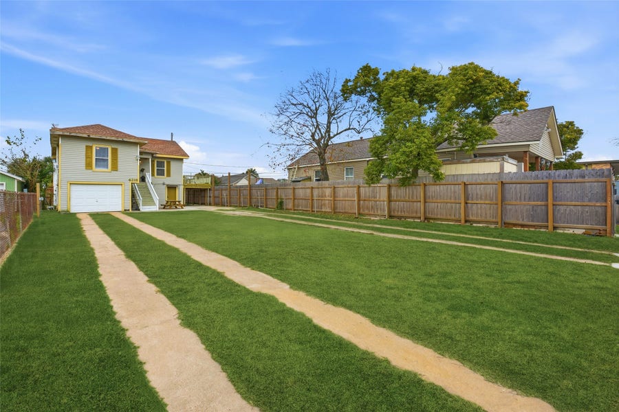 Property photo for 4218 Avenue S, Galveston, TX