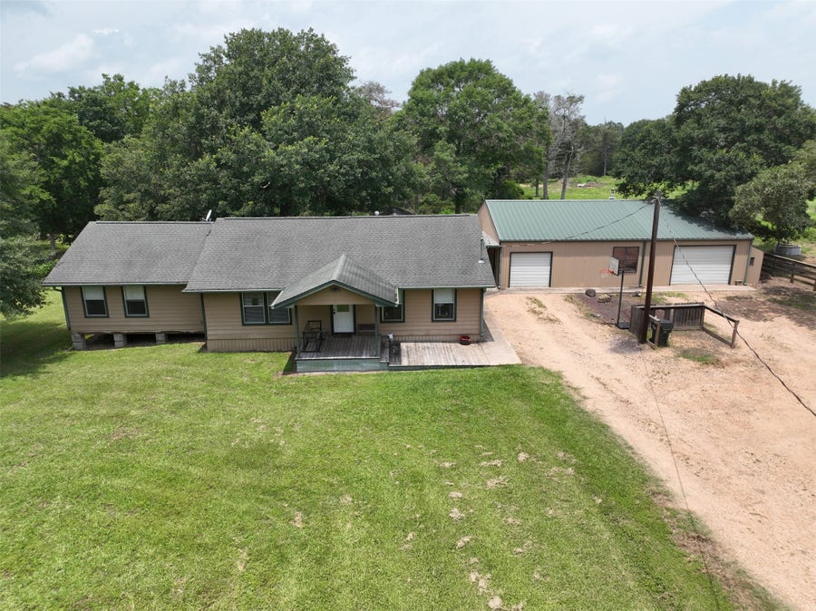 Property photo for 22305 Thistle Lane, New Ulm, TX