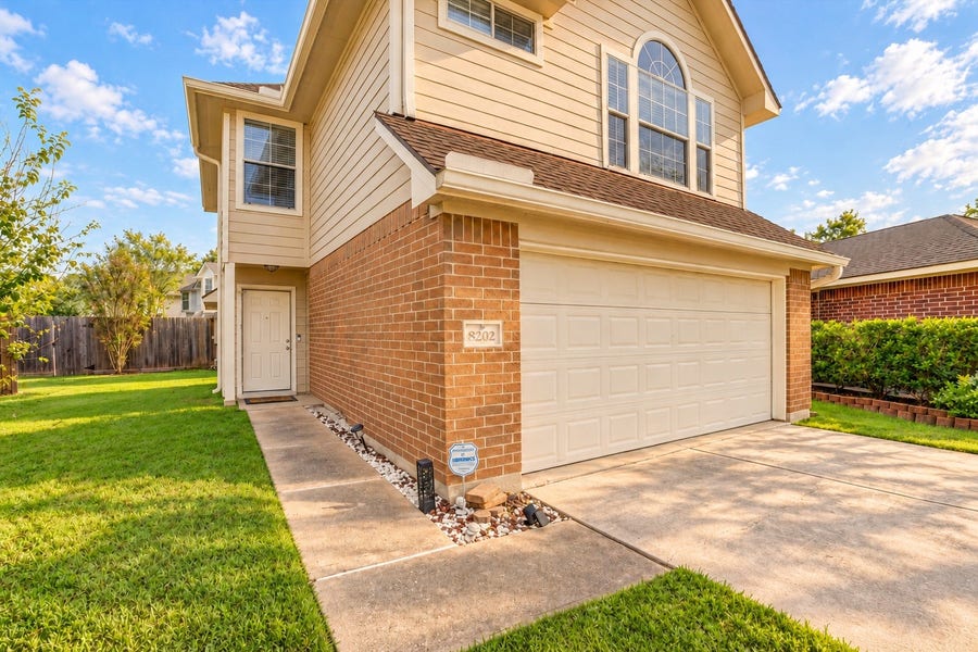 Property photo for 8202 Prairie Wind Lane, Houston, TX