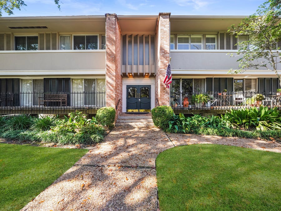 Property photo for 656 S Ripple Creek Drive, #656, Houston, TX