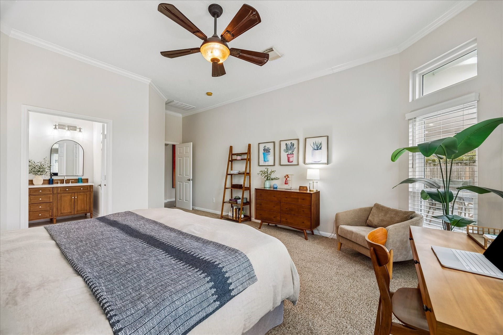 4114 Stonehurst Drive, Pearland, TX 77584 Beautifully proportioned with room to truly relax! This second view highlights the generous dimensions of the primary suite, offering flexibility for a cozy sitting area or additional furnishings without sacrificing comfort.