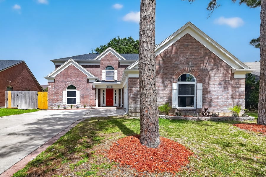 Property photo for 18058 Golden Ridge Drive, Houston, TX