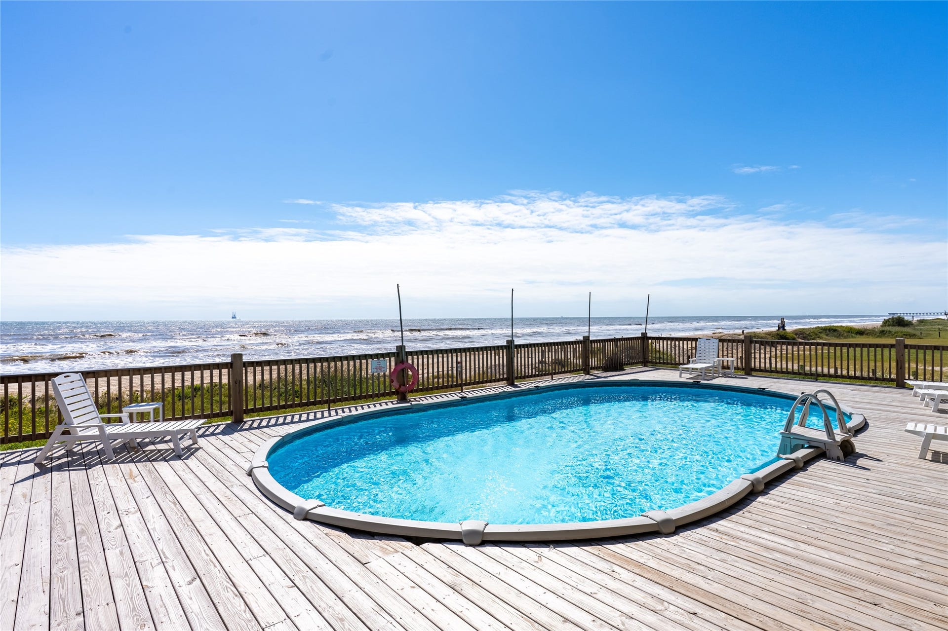 992 Hilton Head, Gilchrist, TX 77617 992 Hilton Head, Gilchrist, TX 77617
