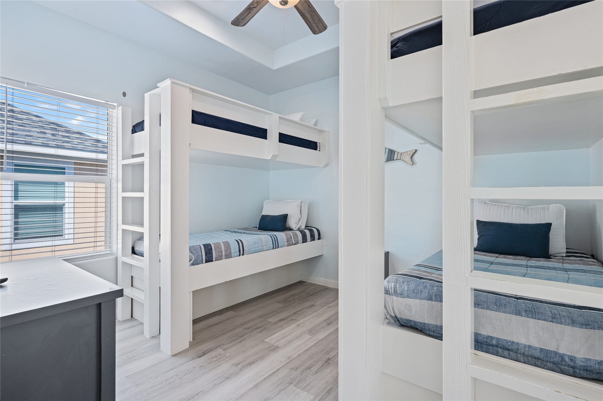 992 Hilton Head, Gilchrist, TX 77617 992 Hilton Head, Gilchrist, TX 77617