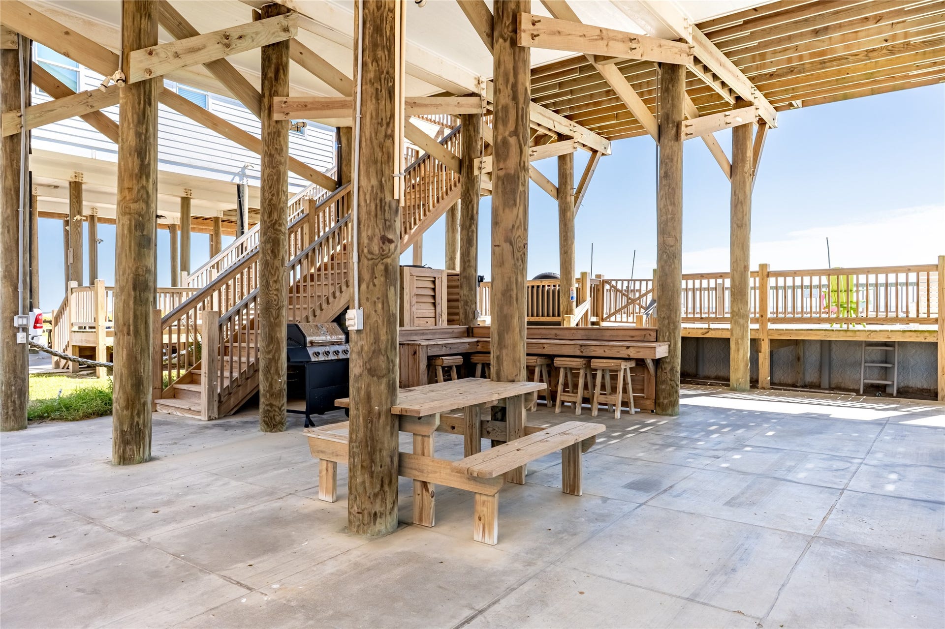 992 Hilton Head, Gilchrist, TX 77617 992 Hilton Head, Gilchrist, TX 77617