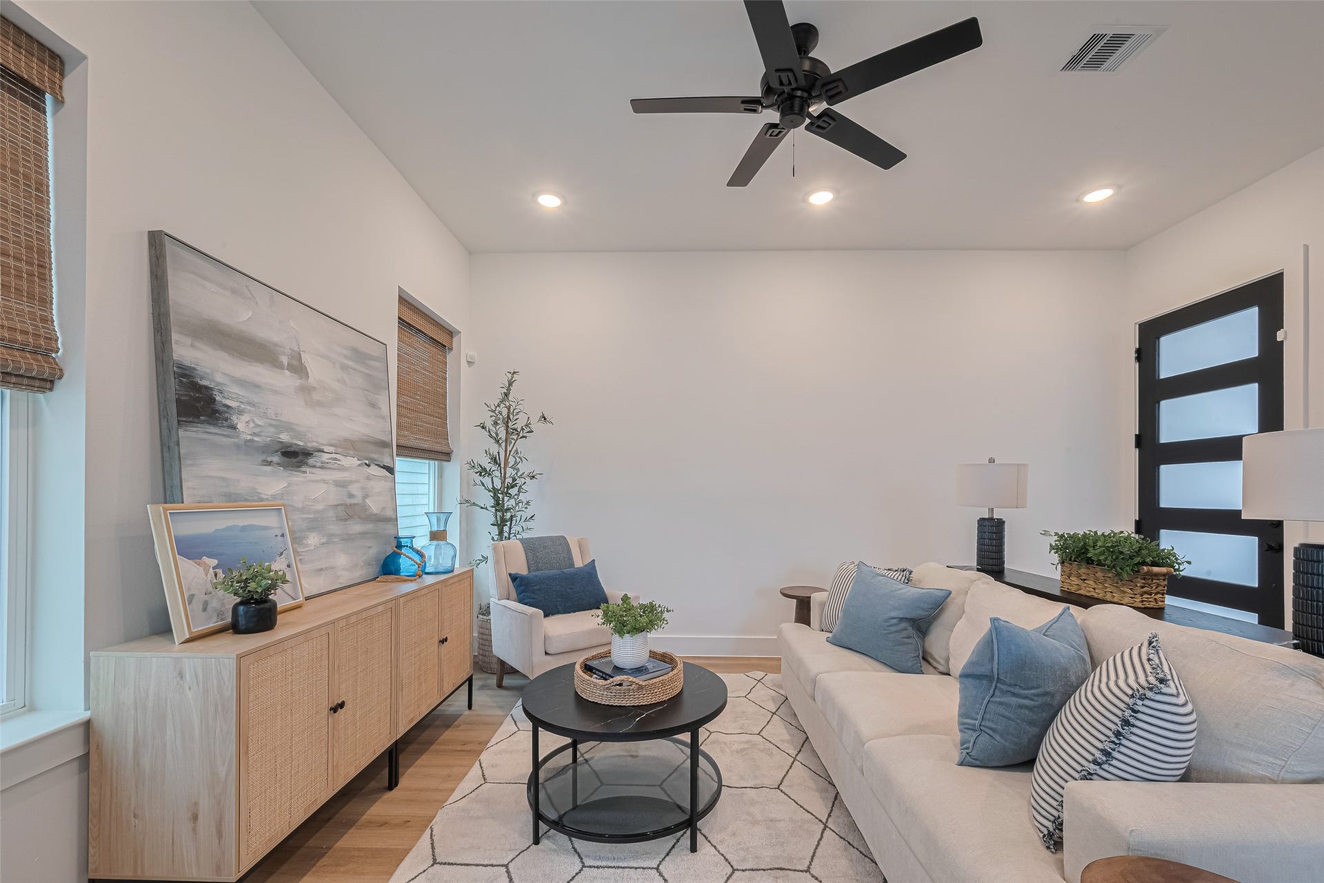 2118 - 2120 Creston Drive, Houston, TX 77026 2118 - 2120 Creston Drive, Houston, TX 77026