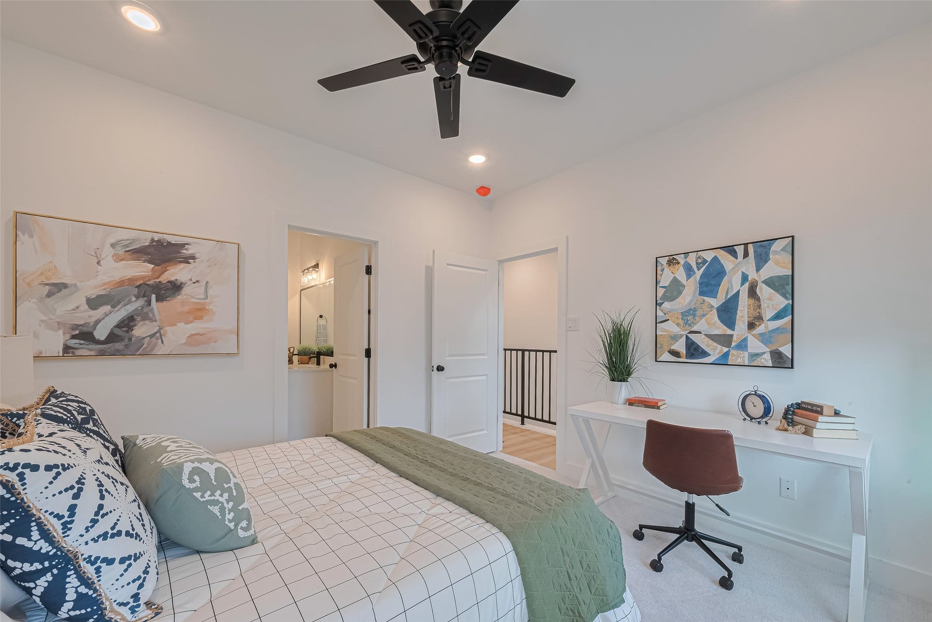 2118 - 2120 Creston Drive, Houston, TX 77026 2118 - 2120 Creston Drive, Houston, TX 77026