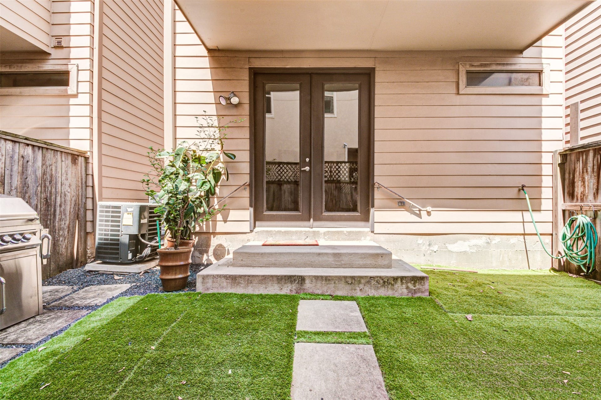 2314 Arabelle Street, Houston, TX 77007 2314 Arabelle Street, Houston, TX 77007