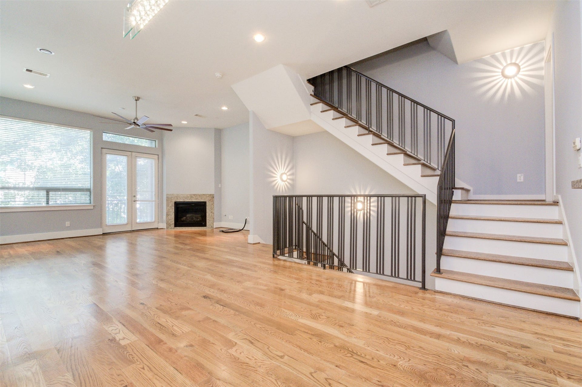 2314 Arabelle Street, Houston, TX 77007 2314 Arabelle Street, Houston, TX 77007