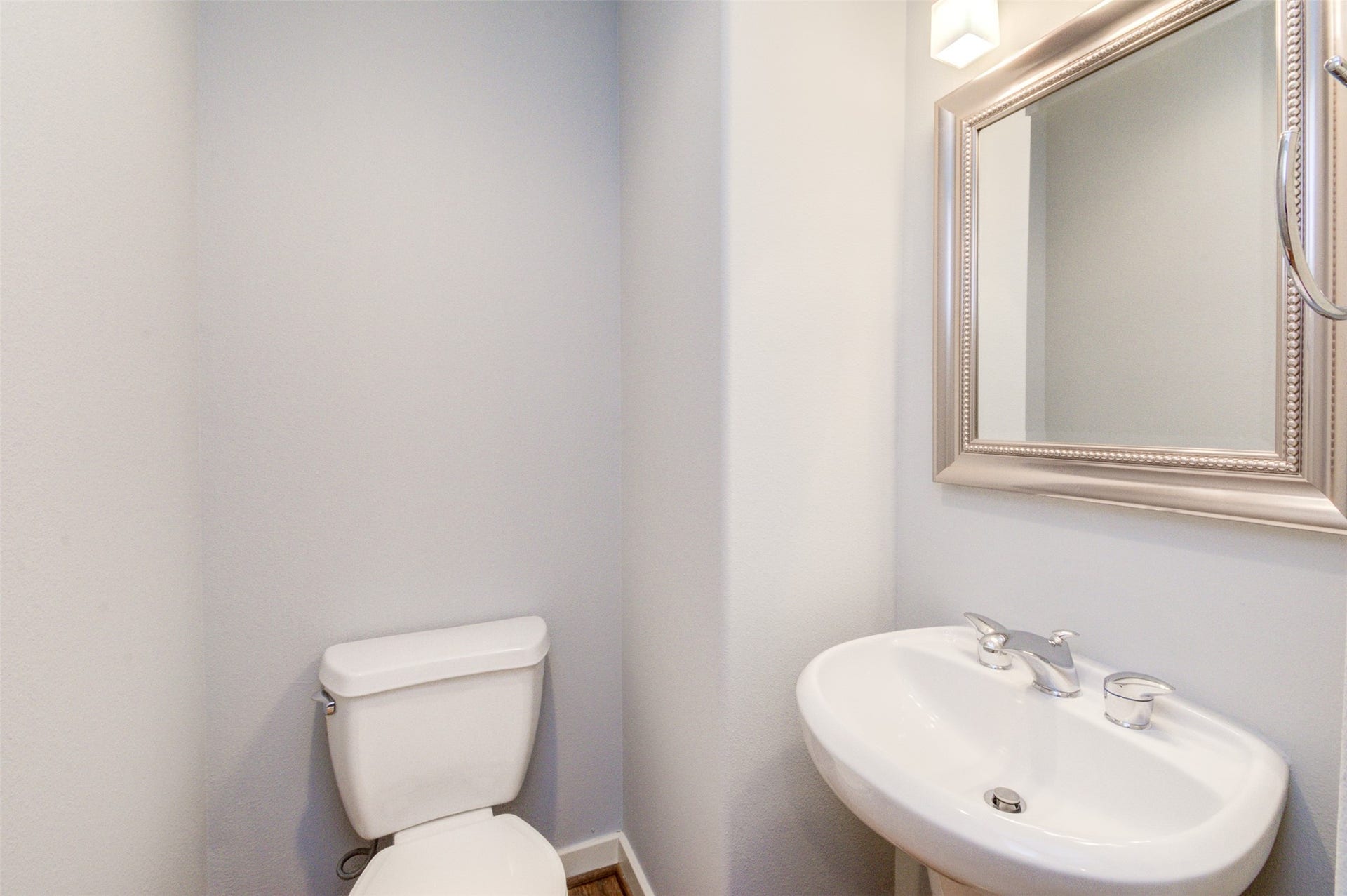 2314 Arabelle Street, Houston, TX 77007 2314 Arabelle Street, Houston, TX 77007