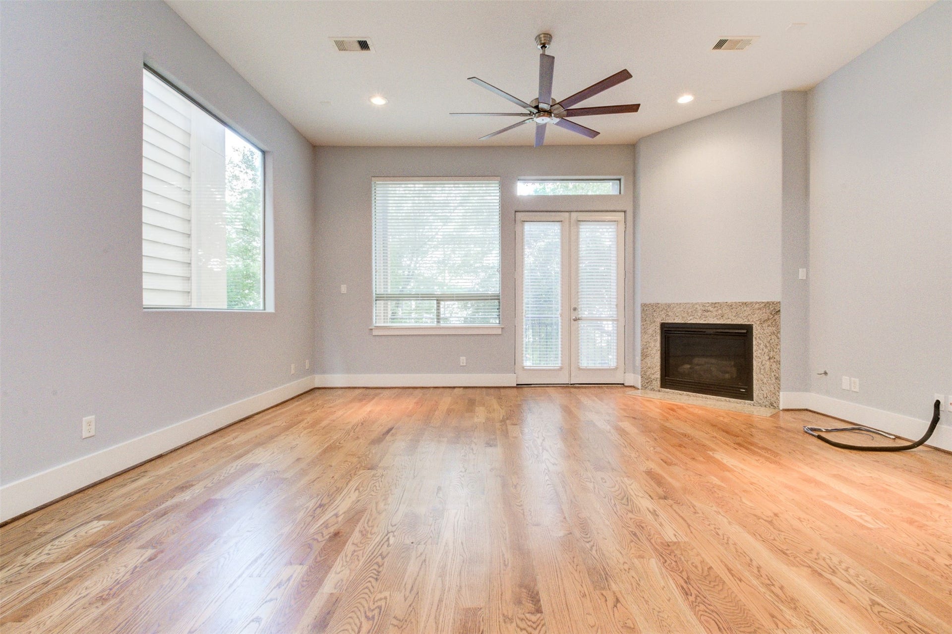 2314 Arabelle Street, Houston, TX 77007 2314 Arabelle Street, Houston, TX 77007